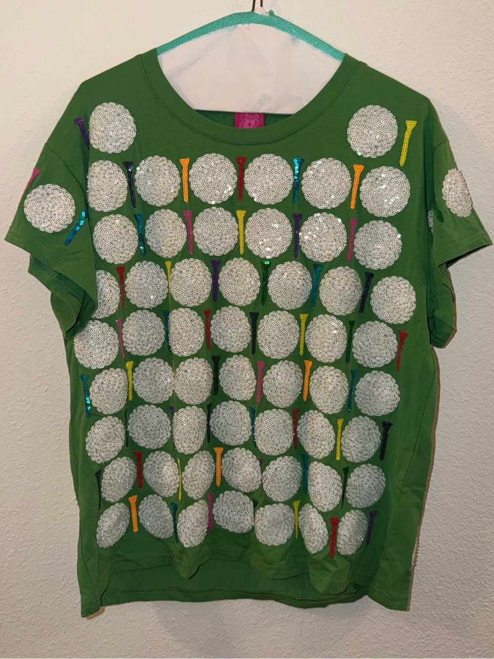 Queen of Sparkles Green Golf Ball and Golf Tee T-Shirt.  NWOT